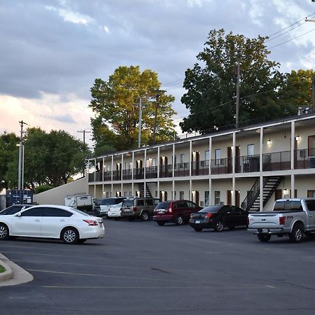 Town House Inn Cape Girardeau Eksteriør billede